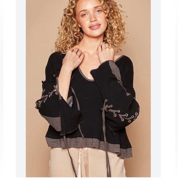 POL Top Pop-over Crisscross Lacing down sleeves Sz L/ Oversize Fit/V-Neck/ NWOT - Picture 5 of 17